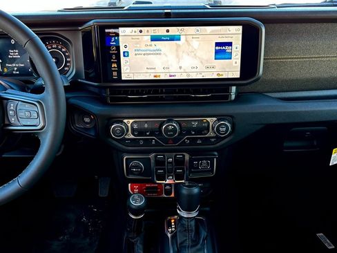 New 2026 Jeep Gladiator Willys image 12