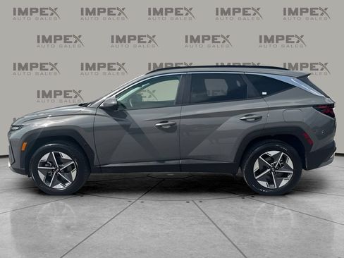 Used 2025 Hyundai Tucson SEL AWD/4WD image 2