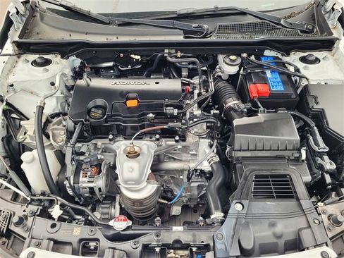 Used 2024 Honda Civic Sport image 28