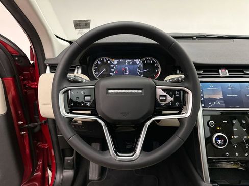Used 2023 Land Rover Discovery Sport SE image 23