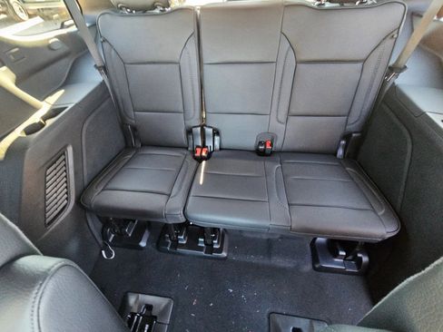 New 2026 GMC Yukon Denali w/ Sun & Power Step Package image 29