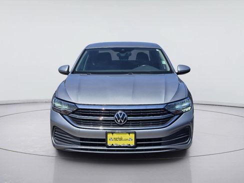 Used 2022 Volkswagen Jetta S FWD image 2