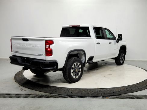 Used 2022 Chevrolet Silverado 2500 Custom image 7