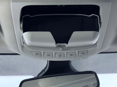 Used 2024 Ford Edge SEL AWD/4WD image 39