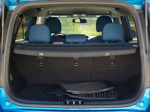 Used 2015 Kia Soul + w/ Audio Package FWD image 13