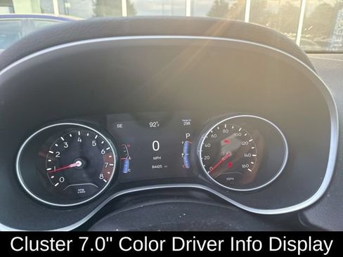 Used 2018 Jeep Compass Latitude w/ Popular Equipment Group AWD/4WD image 23