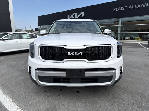 Used 2024 Kia Telluride LX image 9