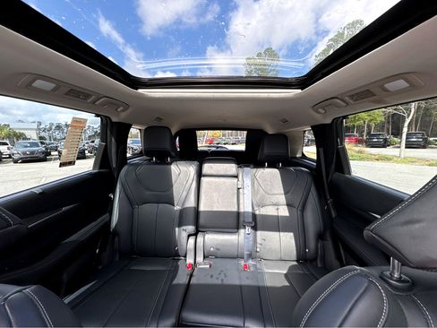 Used 2023 INFINITI QX60 Luxe w/ Cargo Package image 32