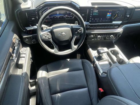 Used 2025 Chevrolet Silverado 1500 LT Trail Boss w/ LT Trail Boss Premium Package image 11