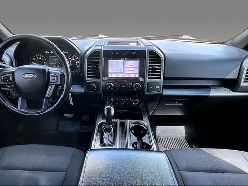 Used 2019 Ford F150 XLT w/ Equipment Group 302A Luxury AWD/4WD image 9