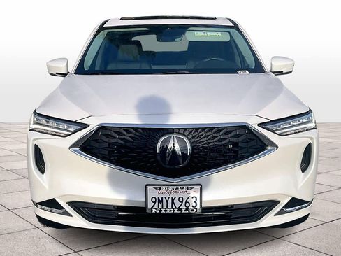 Used 2024 Acura MDX SH-AWD image 3