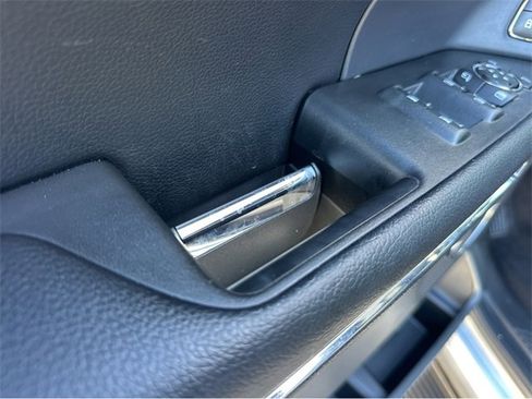 Certified 2021 Ford Expedition XLT image 40