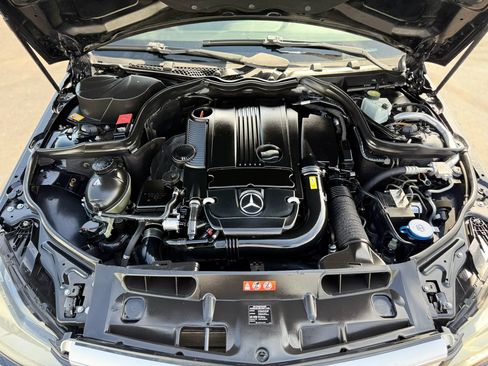 Used 2013 Mercedes-Benz C 250 Sedan image 17