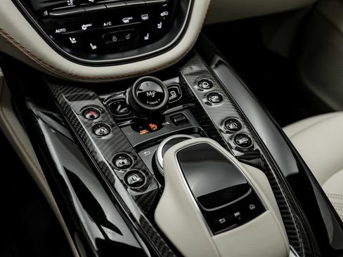 Used 2023 Aston Martin DBX 707 AWD/4WD image 31