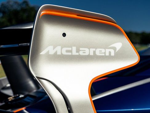 Used 2020 McLaren Senna image 17
