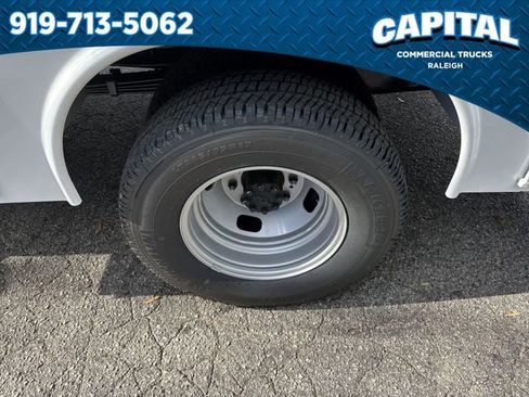 New 2026 Ford F350 XL w/ XL Chrome Package image 13