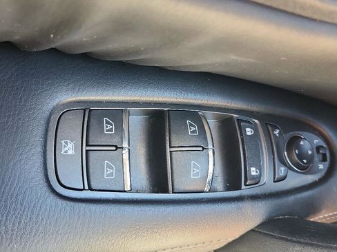 Used 2023 Nissan Armada Platinum w/ Captain's Chairs Package RWD image 25