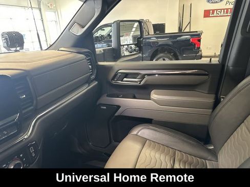 Used 2025 Chevrolet Silverado 2500 ZR2 w/ Technology Package AWD/4WD image 27