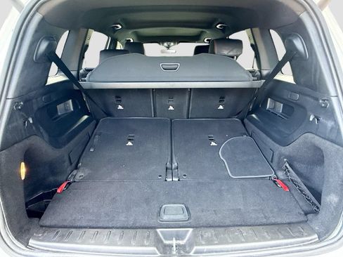 Used 2023 Mercedes-Benz GLB 250 image 27