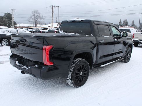Used 2024 Toyota Tundra Limited image 4