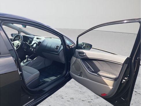 Used 2016 Kia Forte LX FWD image 13