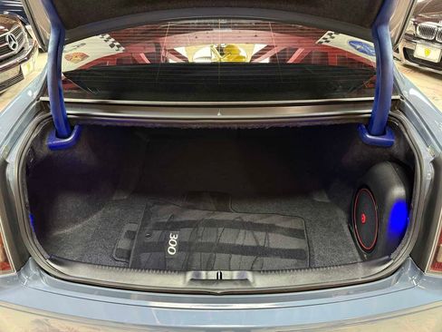 Used 2014 Chrysler 300 S w/ Luxury Group RWD image 30