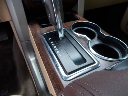 Used 2014 Ford F150 Lariat w/ Equipment Group 502A Luxury image 33