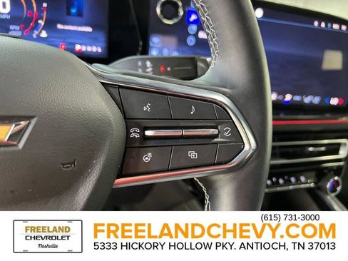 Used 2024 Chevrolet Traverse RS image 22