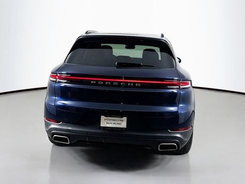 Certified 2026 Porsche Cayenne AWD/4WD image 10