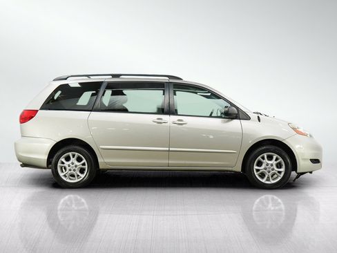 Used 2006 Toyota Sienna LE AWD/4WD image 6