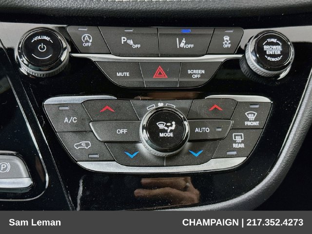 New 2027 Chrysler Pacifica Select FWD image 15