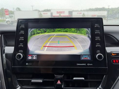 Used 2024 Toyota Camry XSE FWD image 17