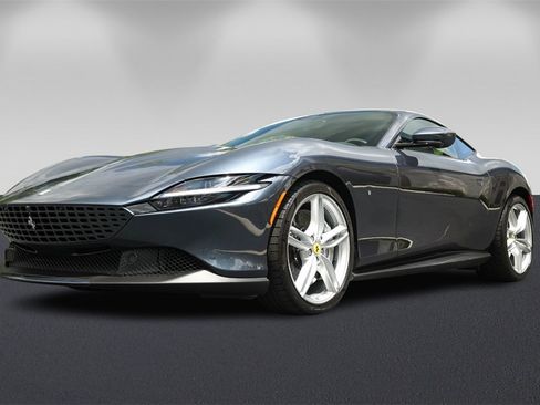 Certified 2024 Ferrari Roma image 7