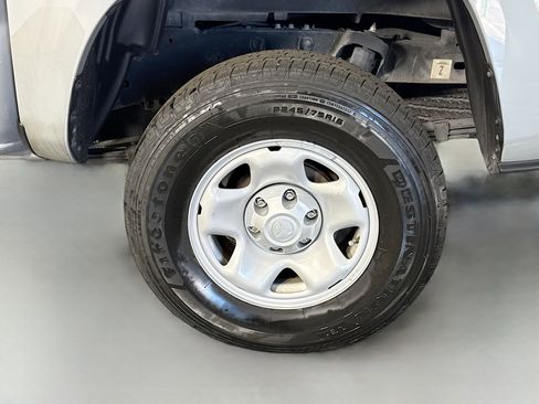 Used 2021 Toyota Tacoma SR5 image 36