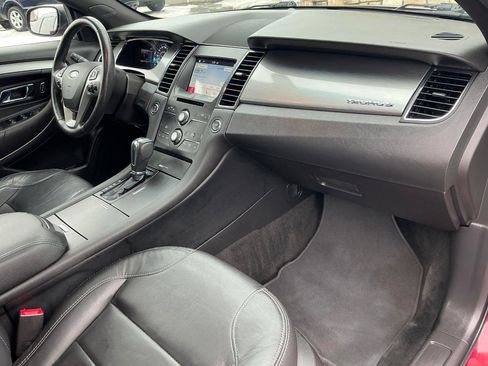 Used 2016 Ford Taurus SEL w/ Equipment Group 201A image 9