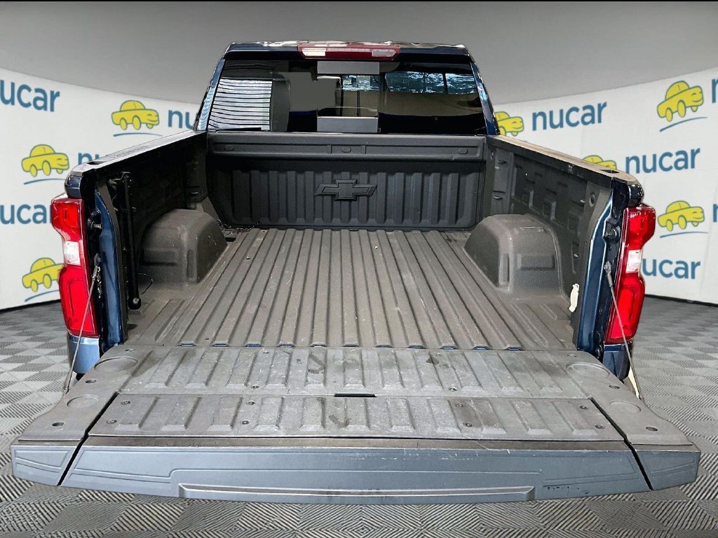 Used 2022 Chevrolet Silverado 1500 LTZ w/ LTZ Convenience Package II AWD/4WD image 32