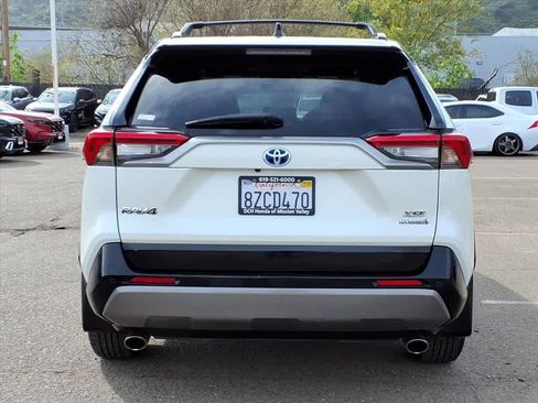 Used 2021 Toyota RAV4 XSE image 5