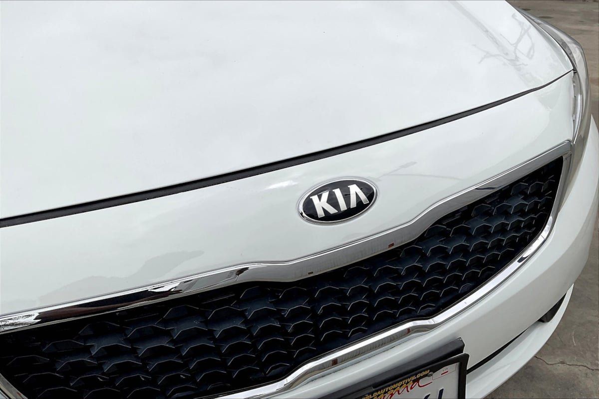Used 2017 Kia Forte LX w/ LX Popular Package FWD image 24