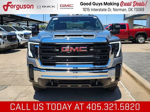 New 2026 GMC Sierra 3500 Pro AWD/4WD image 8