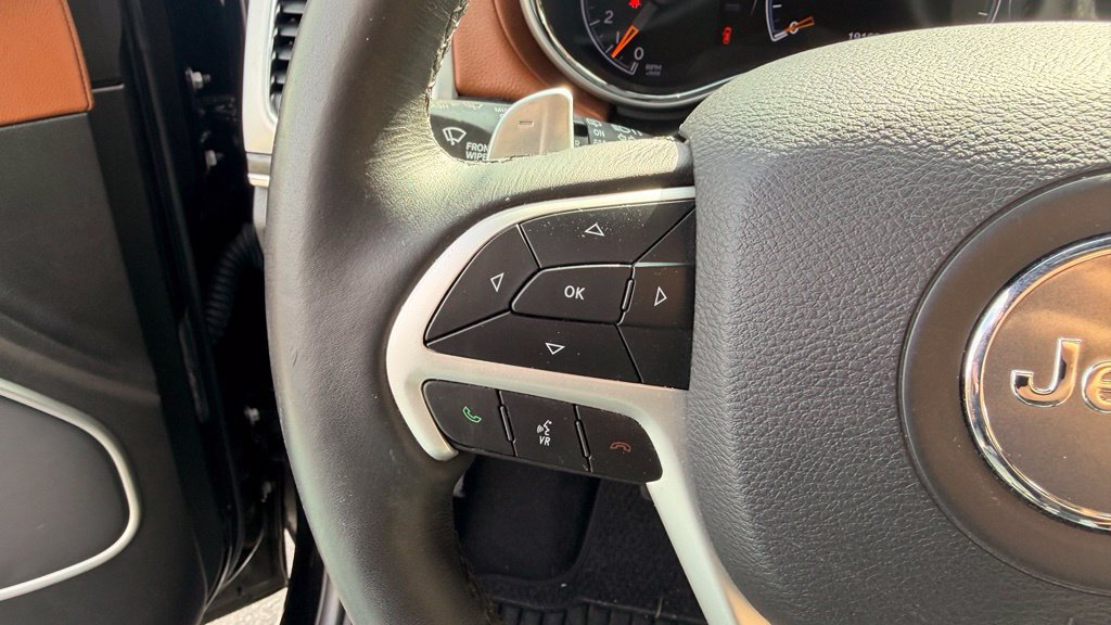 Certified 2019 Jeep Grand Cherokee Summit w/ Platinum Series Group AWD/4WD image 9