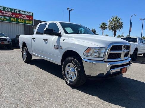 Used 2014 RAM 3500 Tradesman w/ Chrome Appearance Group AWD/4WD image 23