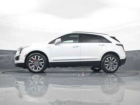 Used 2024 Cadillac XT5 Sportv w/ Technology Package AWD/4WD image 28