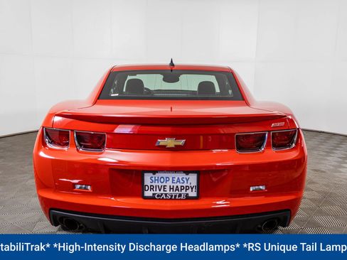 Used 2010 Chevrolet Camaro SS w/ LPO, Ground Effects Package image 17