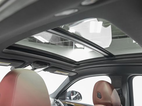 Used 2023 BMW X4 xDrive30i w/ Premium Package image 24