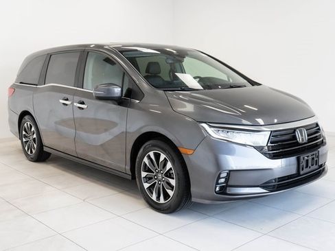 Certified 2024 Honda Odyssey EX-L image 7