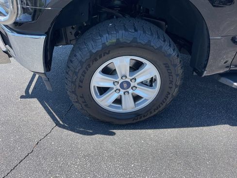 Used 2018 Ford F150 XLT AWD/4WD image 4