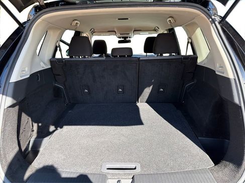 Used 2021 Nissan Rogue S image 13