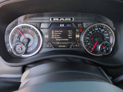 Certified 2019 RAM 3500 Laramie image 33