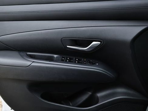 Used 2025 Hyundai Santa Cruz SEL FWD image 14