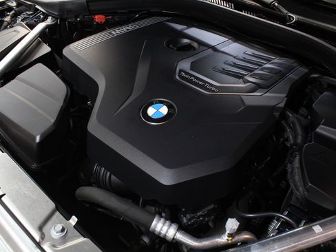 Used 2023 BMW 430i Convertible w/ M Sport Package image 25